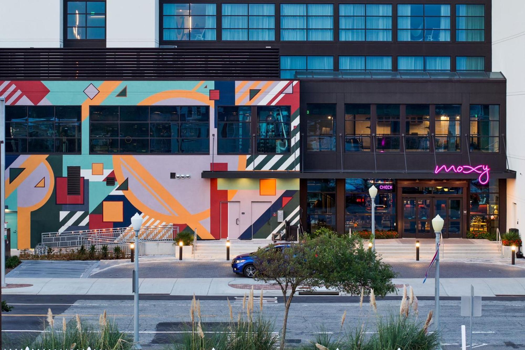 Moxy Virginia Beach Oceanfront Exterior photo